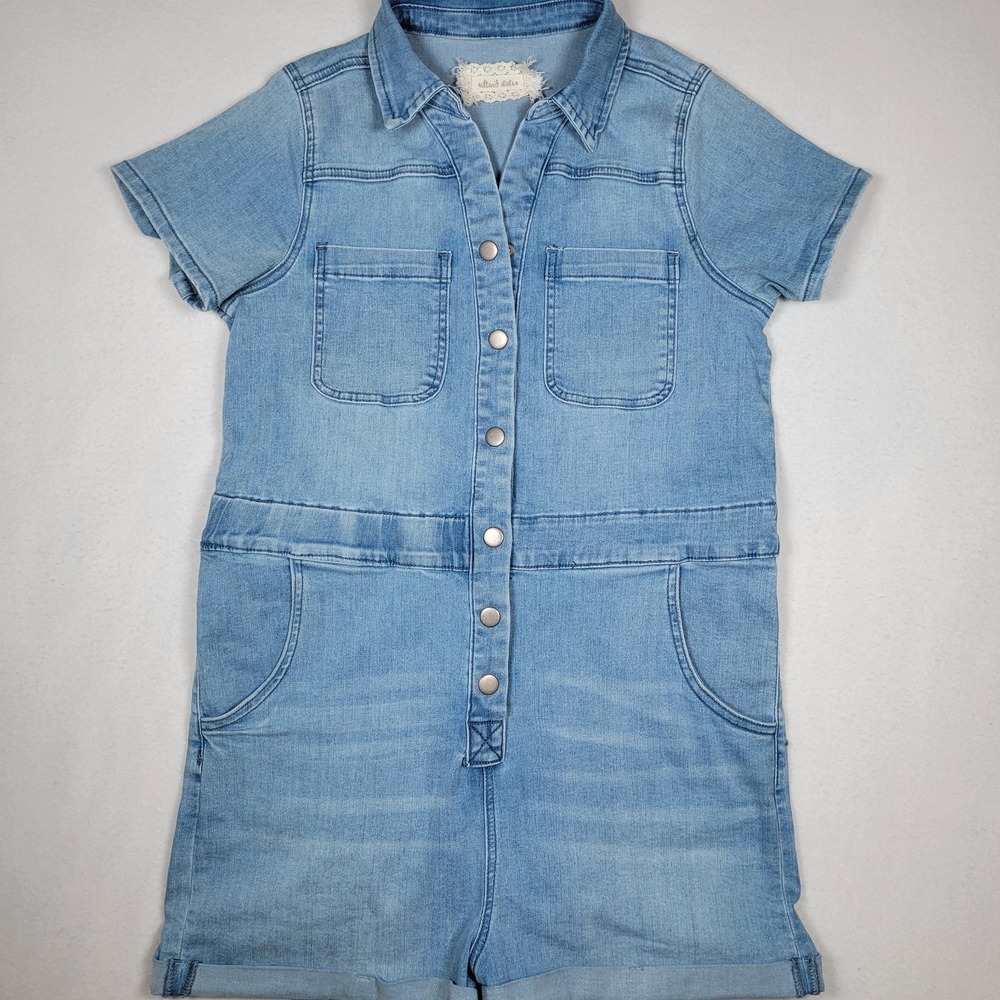 Altar'd State Denim Shorts Romper, Stretch, Light Blue, Size Medium‎